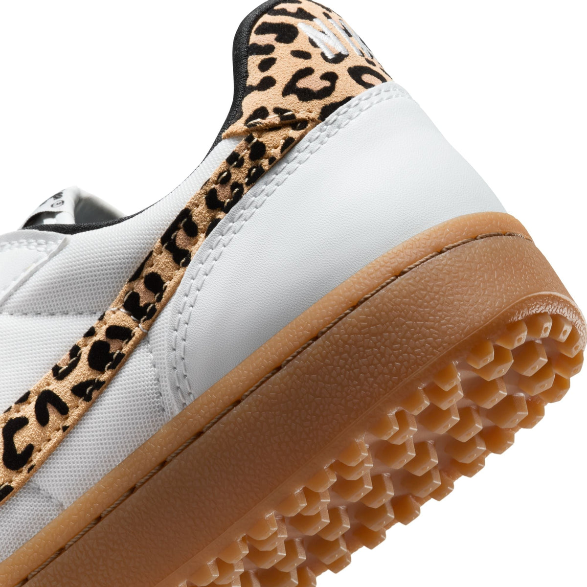 W Nike Field General SE - IF1742-100