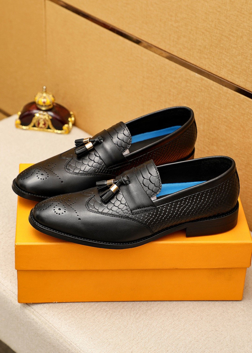 Louis Vuitton Black Textured Tassel Loafers