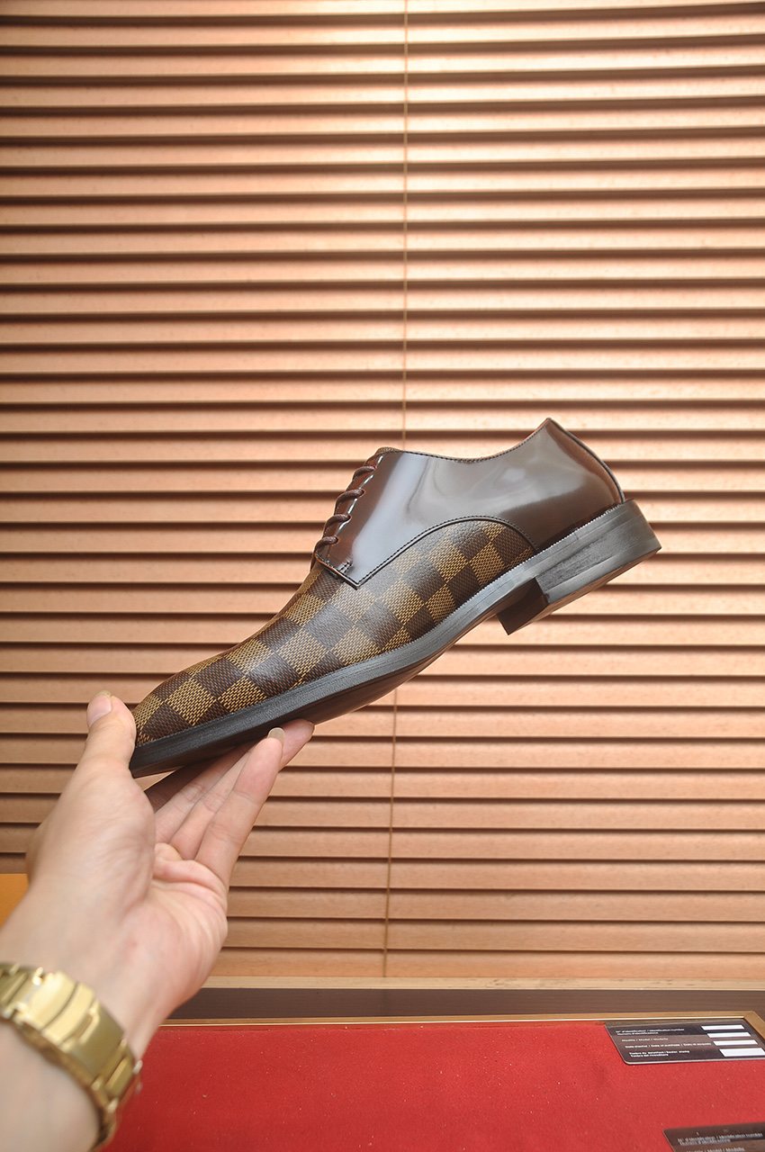 Louis Vuitton Brown Check Lace-Up Dress Shoes
